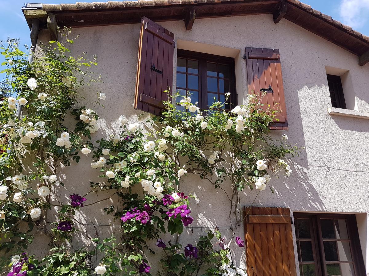 Bed and Breakfast Le Moulin De Charin La Pommeraie-sur-Sèvre Zewnętrze zdjęcie